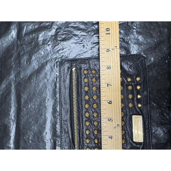 Vintage Burberry Women s Studded Leather Clutch Bag Black ITALBSRL239CAL 8.5 x 5 - Picture 9 of 10